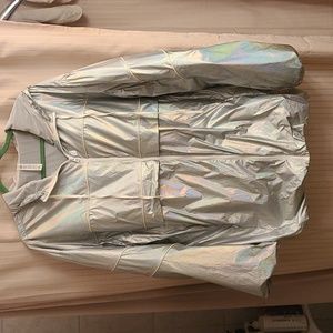 ALO Silver Zipper Light Jacket  Sz XL has discolorations , some slight s…